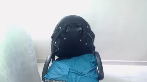 HI online show from December 4, 5:10 pm