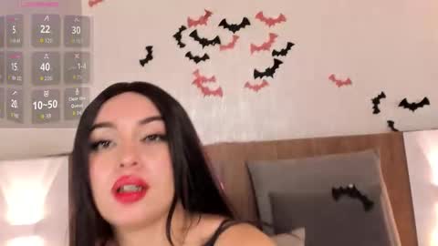 Snapshot of cristal_priincess chatting on October 8, 4:04 pm Cristal online show from October 8, 4:04 pm