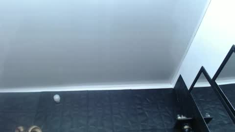 Snapshot of cristal_smith06 chatting on December 8, 2:09 pm Hanna online show from December 8, 2:09 pm