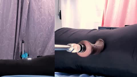 cristal_thompson_ online show from November 15, 1:51 pm