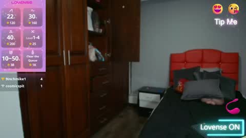 Snapshot of cristalmillf chatting on March 6, 1:58 am CRISTAL MILF online show from March 6, 1:58 am