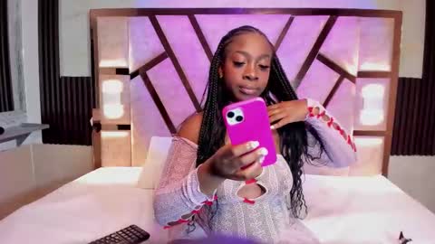 Snapshot of cristhinbrown chatting on January 15, 6:55 pm cristin online show from January 15, 6:55 pm