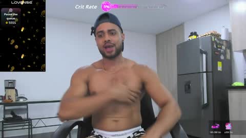 Snapshot of cristian_disick chatting on June 1, 10:33 pm cristian_disick online show from June 1, 10:33 pm