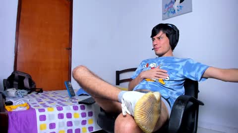 Cristian  online show from December 23, 1:51 am