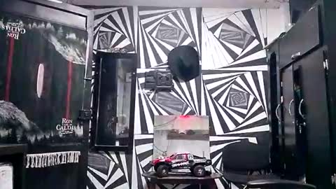 Snapshot of cristian_torres10 chatting on May 26, 12:28 am Cristian online show from May 26, 12:28 am