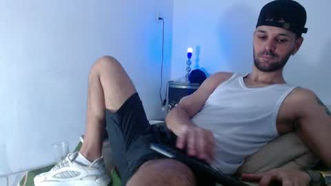 Snapshot of cristianhot125 chatting on June 11, 10:41 pm cristianhot125 online show from June 11, 10:41 pm