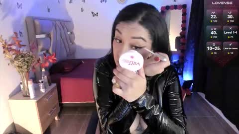 Cristina online show from March 9, 10:58 pm