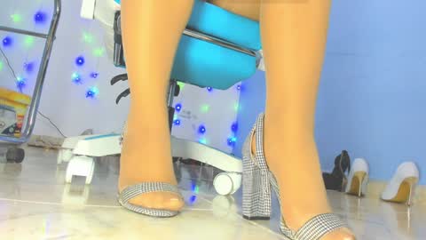 Julieta online show from January 4, 7:34 pm