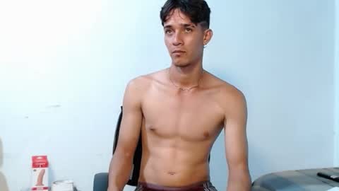 Snapshot of cristofer_hot98 chatting on February 3, 5:40 am Cristofer online show from February 3, 5:40 am