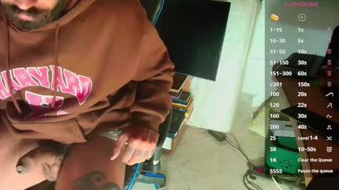 Snapshot of cristopher_here chatting on October 13, 2:11 am CRISTOPHER online show from October 13, 2:11 am