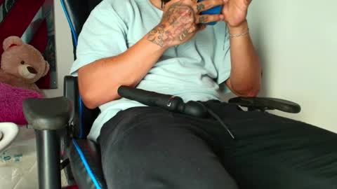 Snapshot of cristopher_here chatting on March 2, 9:54 pm CRISTOPHER online show from March 2, 9:54 pm