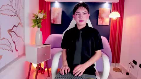 Cristopher  online show from March 19, 8:57 pm