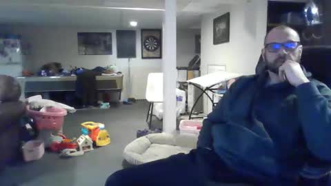 billybasement online show from April 1, 1:50 am