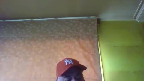 crmperez online show from December 12, 9:15 pm