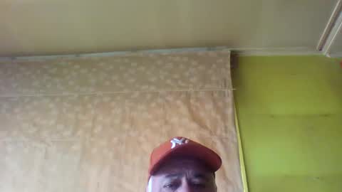 crmperez online show from December 30, 9:50 pm