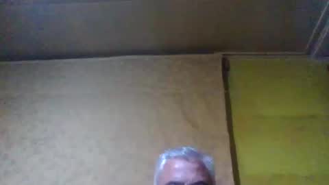 crmperez online show from January 7, 1:17 am