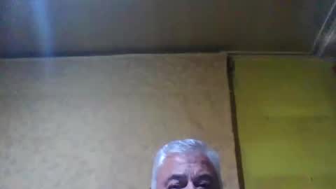 Snapshot of crmperez chatting on January 14, 2:08 am crmperez online show from January 14, 2:08 am