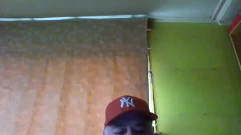 crmperez online show from March 18, 6:44 pm