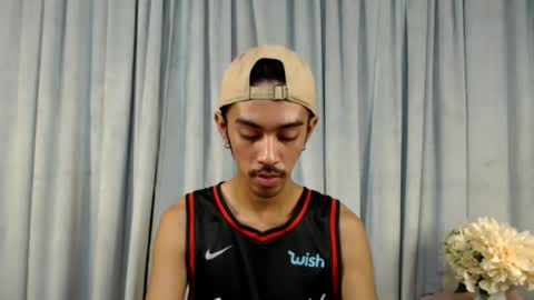 crocodale online show from March 9, 8:51 am