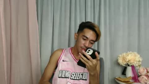 crocodale online show from March 18, 6:22 pm