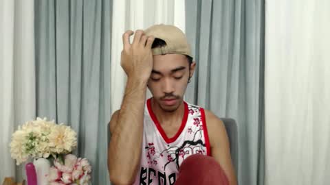 crocodale online show from April 13, 2:28 am