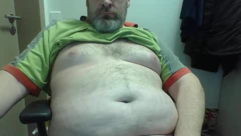 Snapshot of crouch1 chatting on February 11, 11:48 am Crouch1 online show from February 11, 11:48 am