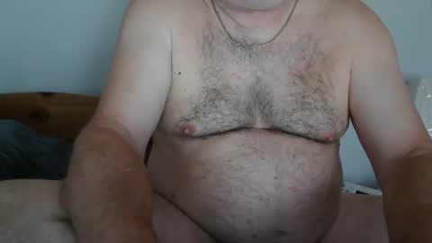 Snapshot of crowbarbi chatting on October 2, 6:26 pm Crowbarbi online show from October 2, 6:26 pm