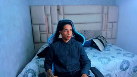 Croy online show from February 23, 5:27 am