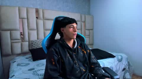 Croy online show from April 11, 6:40 am