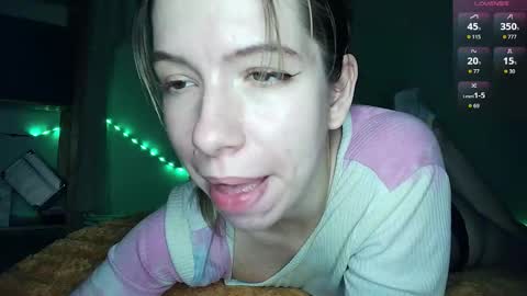 Snapshot of cruellagoth chatting on September 10, 12:54 am Cruella online show from September 10, 12:54 am