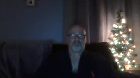 Snapshot of cruising_guy chatting on October 25, 3:36 am fun guy online show from October 25, 3:36 am