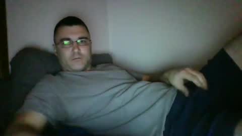 Crush380 online show from December 8, 3:32 am