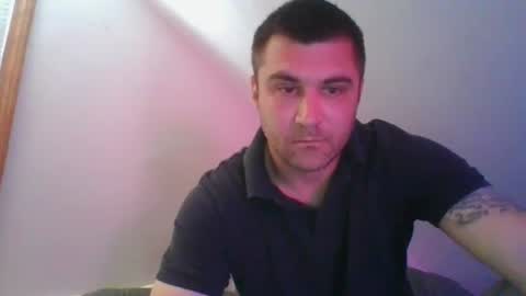 Snapshot of crush380 chatting on June 16, 6:21 pm Crush380 online show from June 16, 6:21 pm