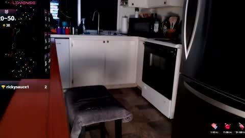 Snapshot of crushingunerds chatting on February 16, 4:31 am just a gaming nerd online show from February 16, 4:31 am