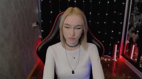 crybambi online show from February 6, 7:12 am