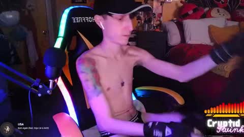 CryptidTwink online show from March 22, 6:06 am