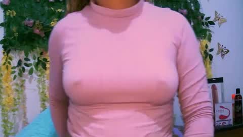 crysrus online show from September 26, 1:09 am