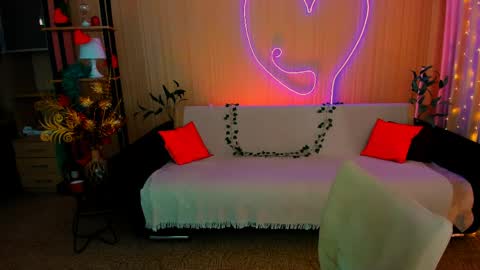 Anna online show from April 8, 4:12 am