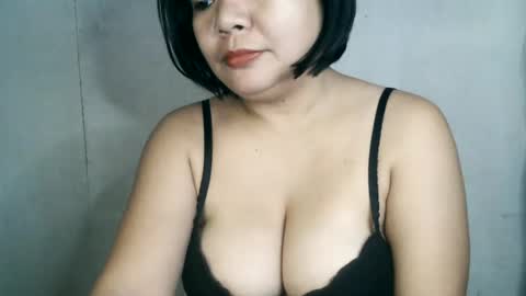 Crys online show from January 28, 3:15 am