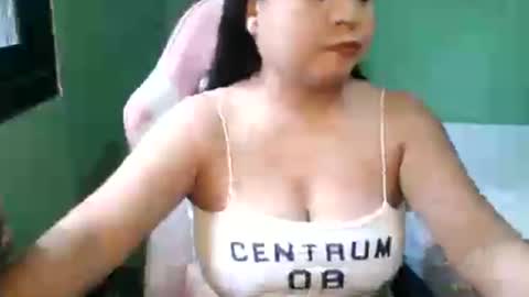 Snapshot of crystal_april chatting on July 17, 3:02 am Crys online show from July 17, 3:02 am