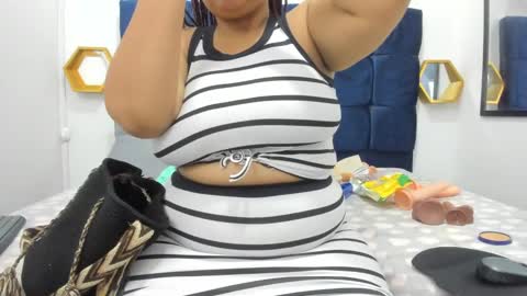 crystal_butterfly1 online show from September 20, 12:39 pm