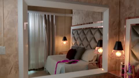 crystal_gilton online show from January 11, 7:08 pm