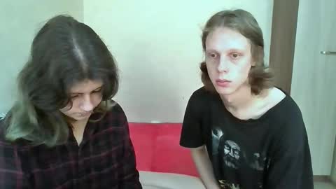 Snapshot of crystal_porn_love chatting on September 28, 1:16 pm Crystal and Marcl online show from September 28, 1:16 pm
