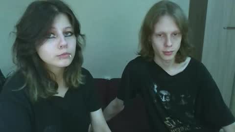 Crystal and Marcl online show from November 14, 10:07 pm