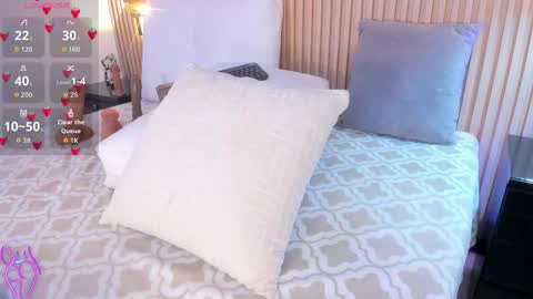 Chris online show from April 13, 10:04 pm