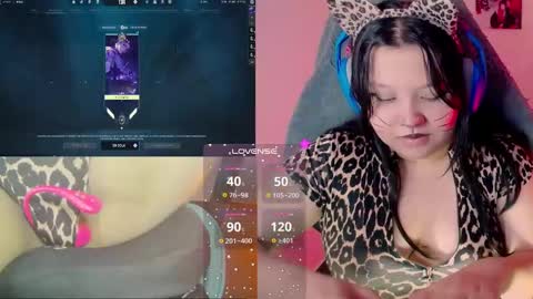 Snapshot of crystal_velvet01 chatting on January 14, 2:40 am crystal online show from January 14, 2:40 am