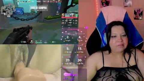 Snapshot of crystal_velvet01 chatting on February 22, 4:30 pm crystal online show from February 22, 4:30 pm