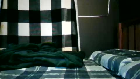 crystalarrowhead online show from February 23, 1:36 am