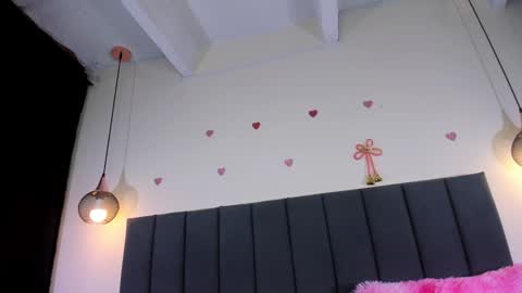 Hi I am Luz 3 online show from January 1, 6:47 am