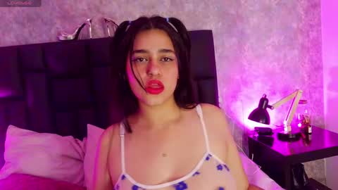 Crystal online show from April 16, 2:51 pm